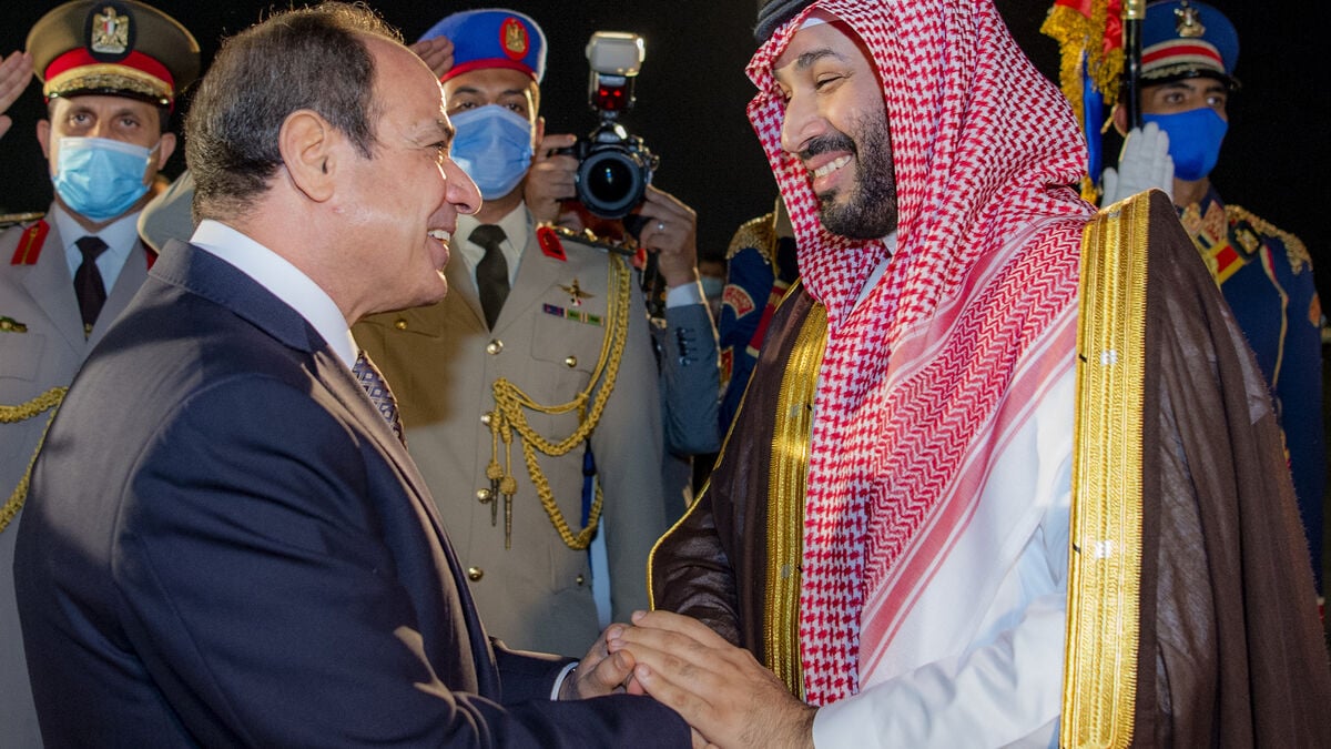 Egyptian Parliament Approves Military Support for Saudi Arabia if Houthis Attack