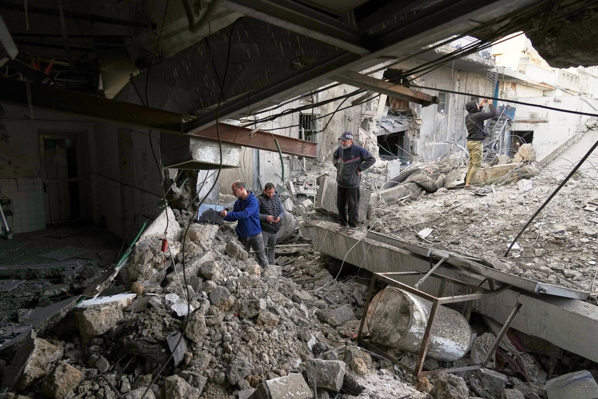 Israeli Airstrikes in Gaza Result in Civilian Casualties