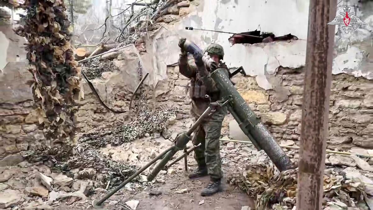 Chinese Soldiers Reportedly Fighting for Russia in Ukraine, Kyiv Claims