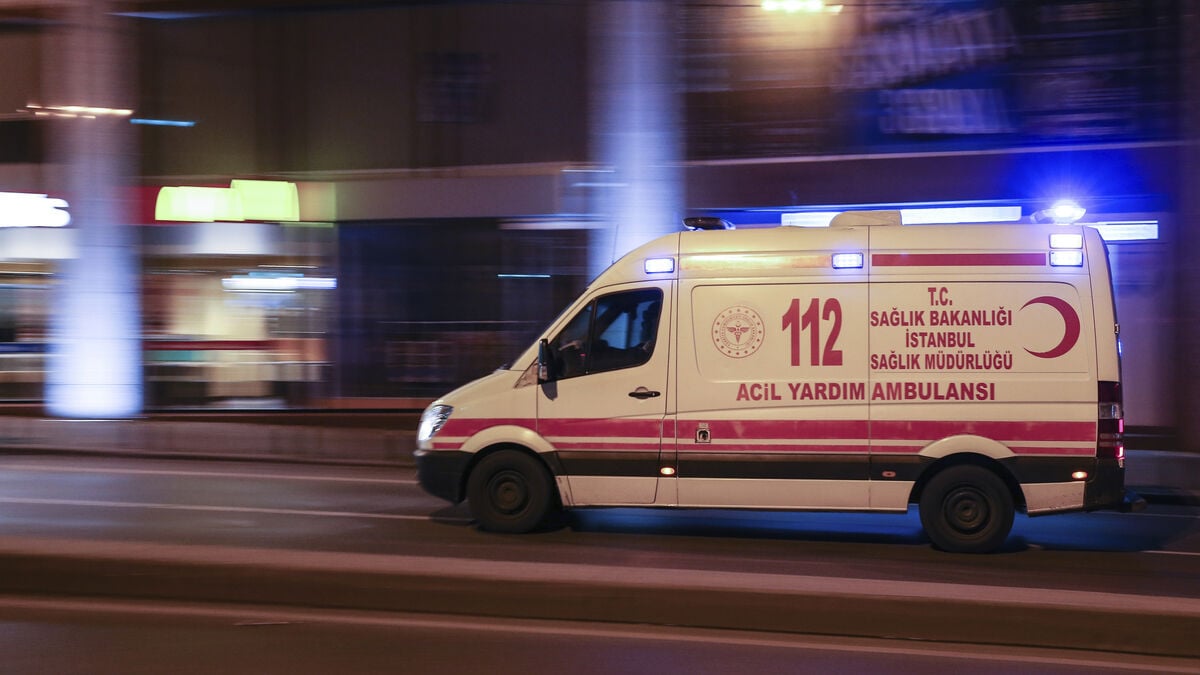 Gas explosion in Istanbul - two buildings destroyed