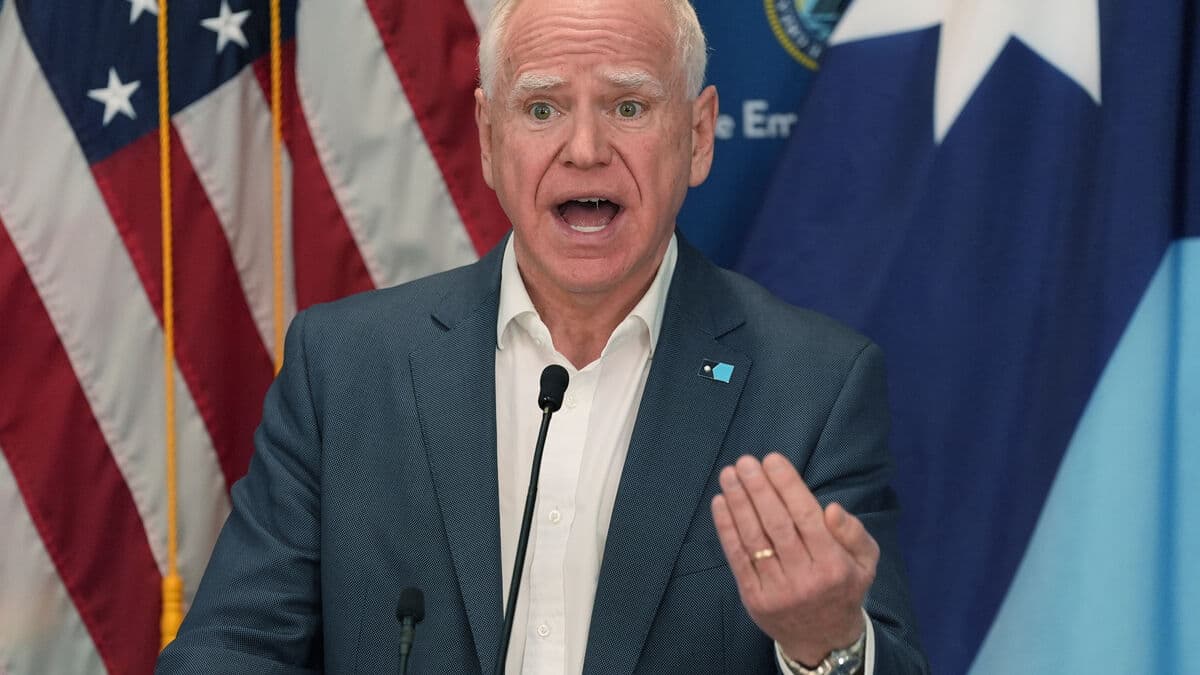 Trump says phone call with Minnesota governor Tim Walz was very good