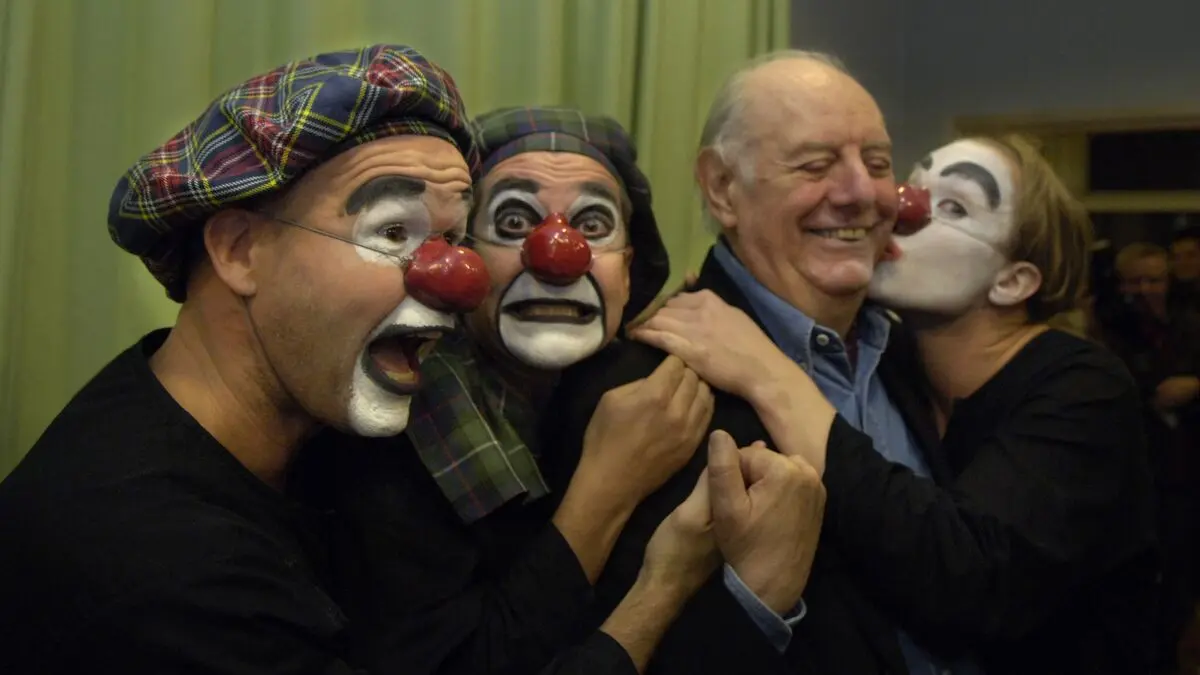 Swedish Arts Council awards major theatre scholarship to clown Lasse Beischer