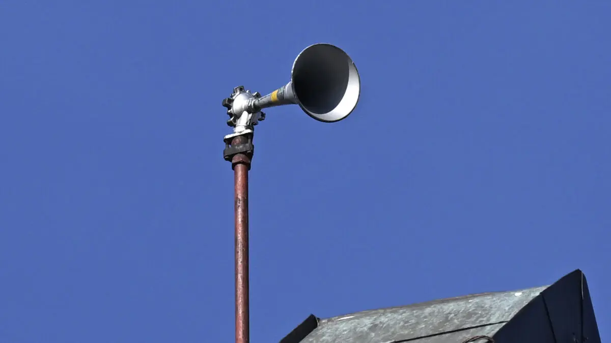 Hesa Fredrik was absent from several places