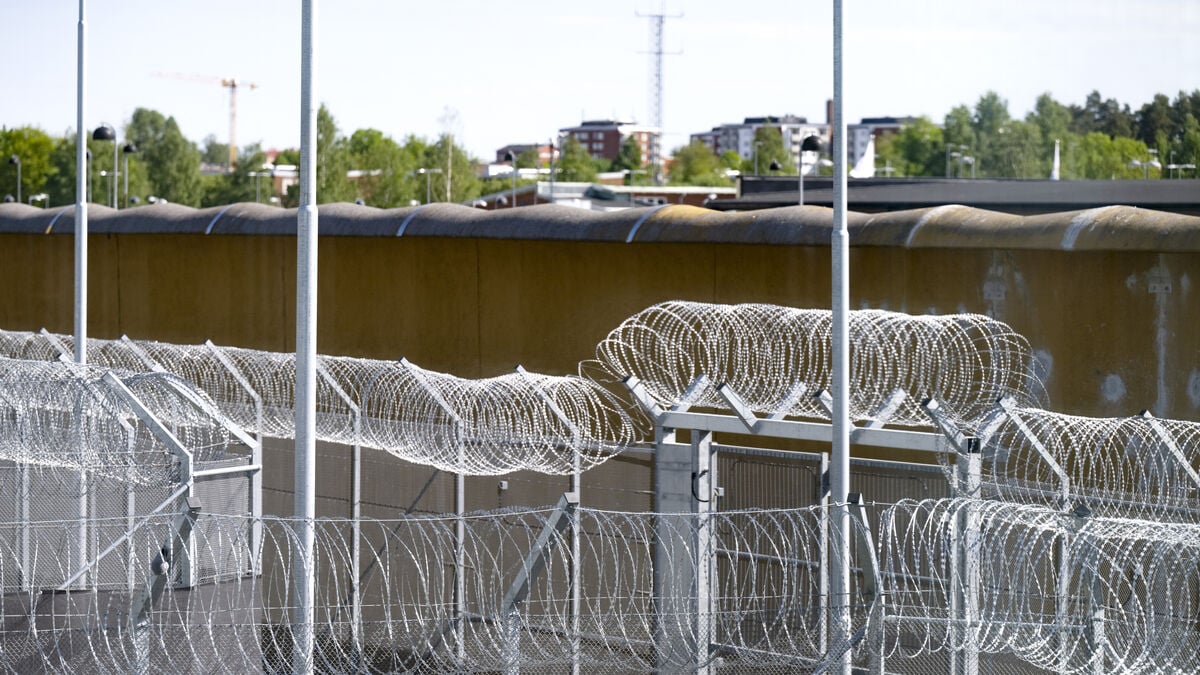 Prison beds reviewed after inmate suicide attempt at Kumla Prison