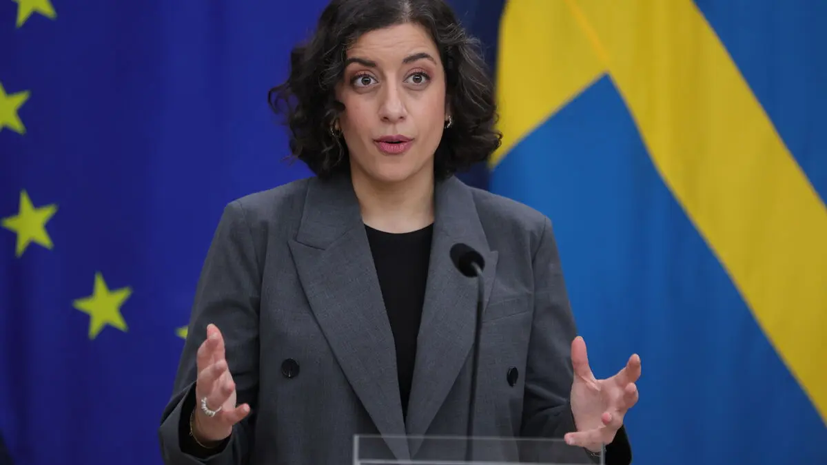 Mohamsson has the lowest trust of the party leaders