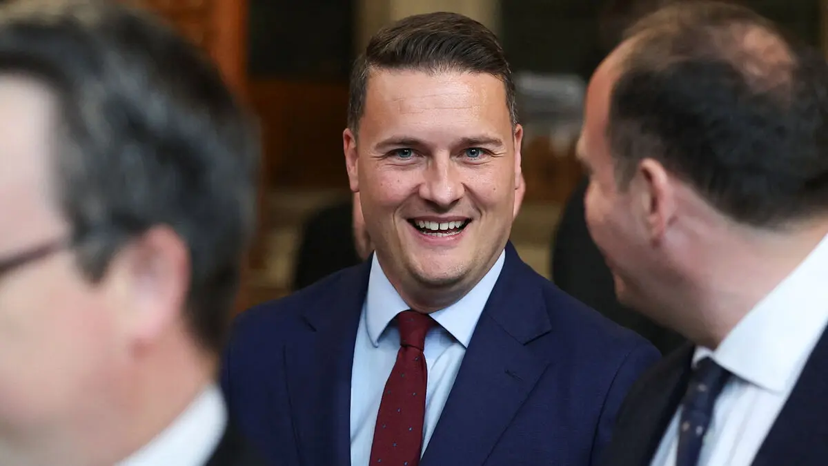 Wes Streeting resigns - expected to challenge Keir Starmer