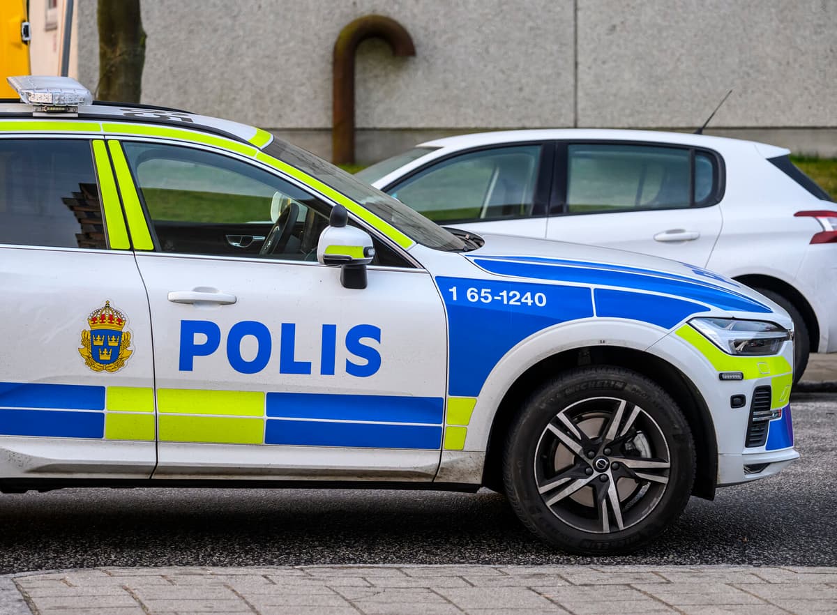 Man in His 30s Found Dead Outdoors in Norrköping; Murder Investigation Launched