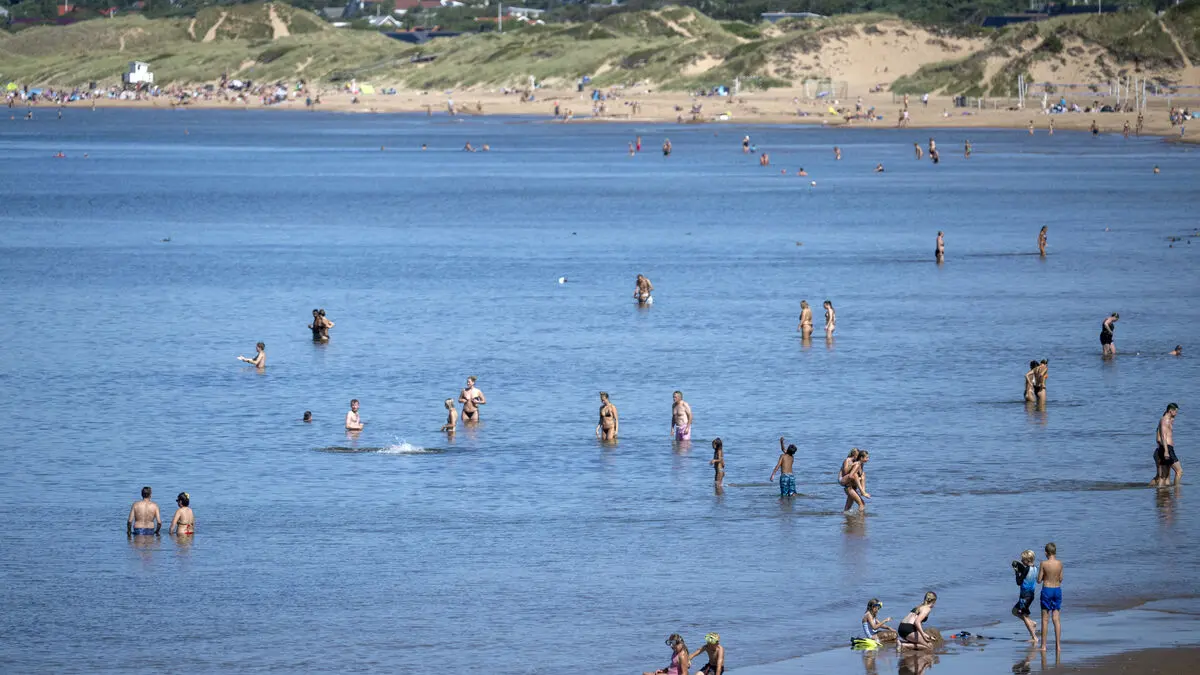 SMHI issues orange warning for heat in southern Sweden this weekend