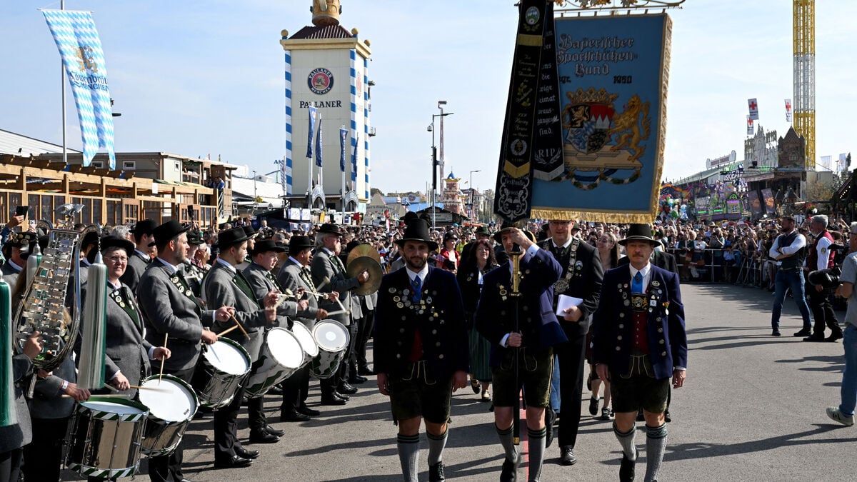 Oktoberfest organizer hands out cycling shorts after women are secretly filmed up skirts