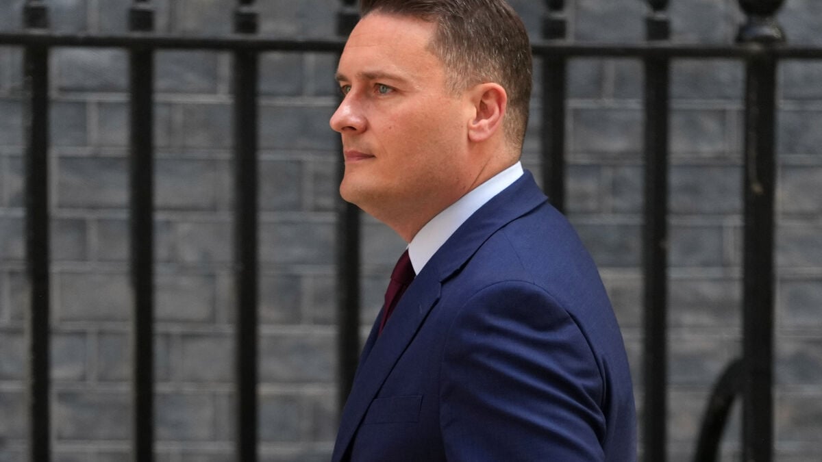 British minister Wes Streeting resigns, expected to challenge Starmer