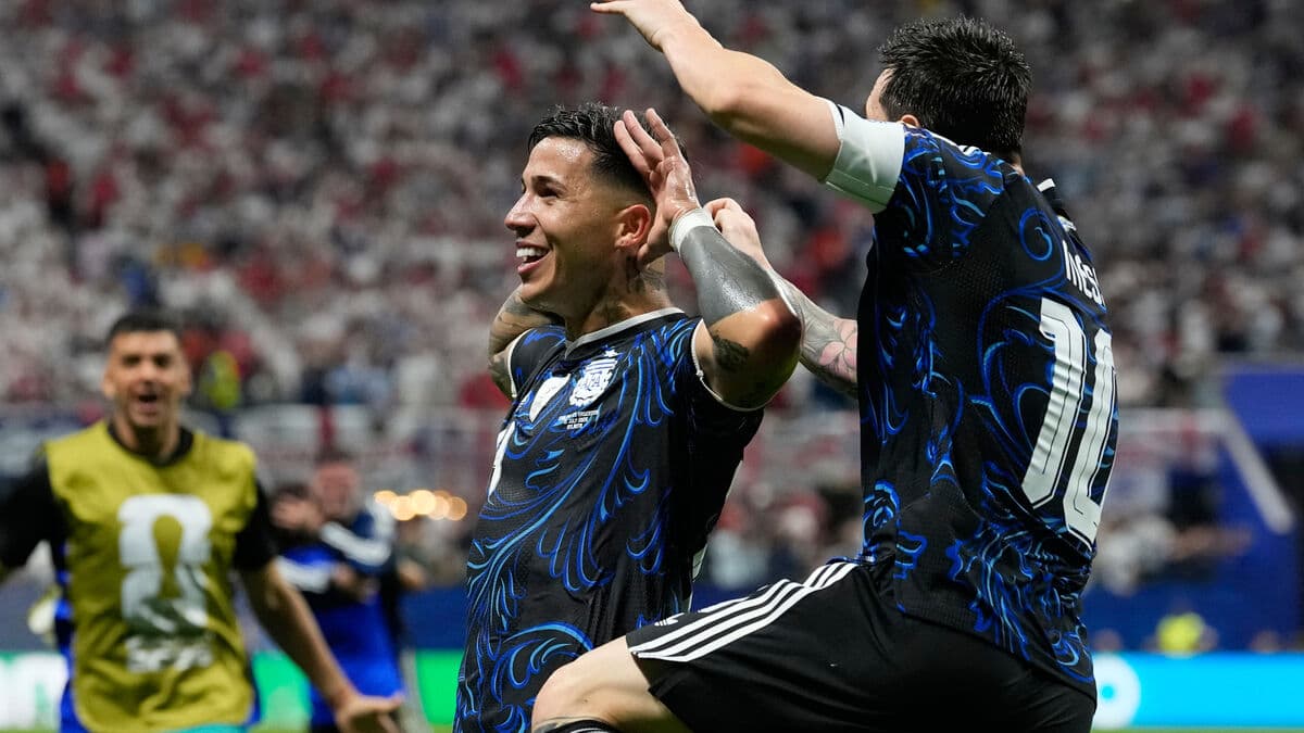 Argentina fight back again to reach World Cup final after dramatic late turnaround