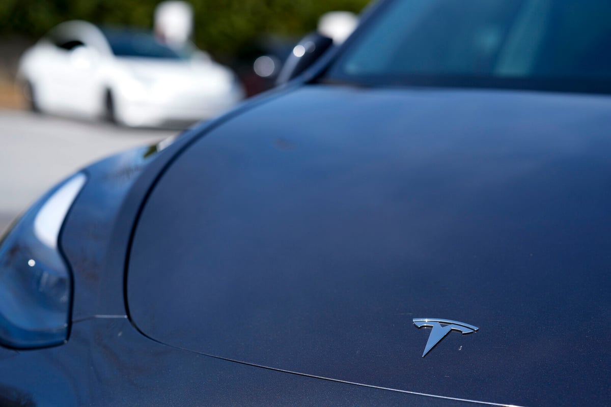 Tesla EU Sales Drop by Half in April 2023
