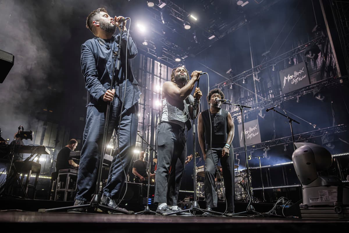 Massive Attack Supports Artists Facing Censorship Over Gaza War