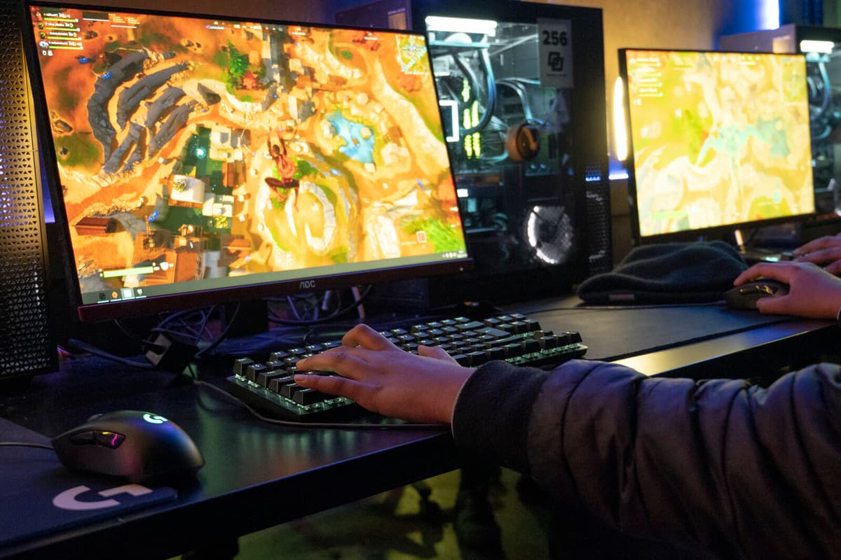 Apple Still Blocking Fortnite on iPhone, Epic Games Claims