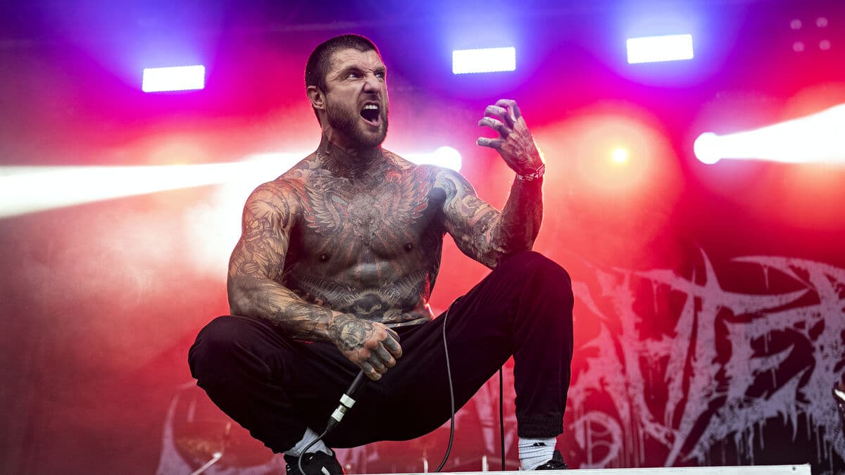 M wants to stop Russian hard rockers, says it is inappropriate