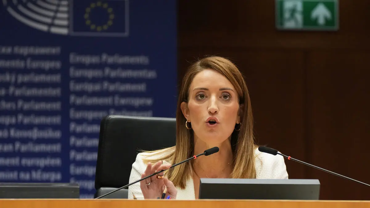 EU requirement: Let women on maternity leave vote via proxy