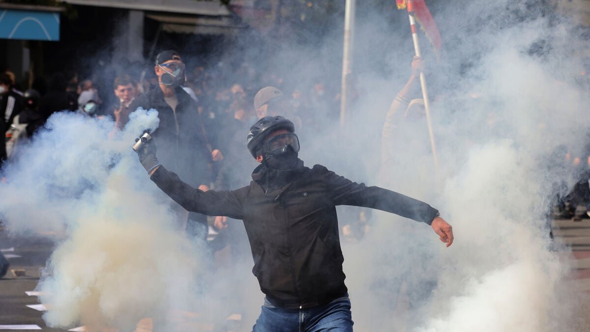 Albanian Prime Minister Rama Calls for Calm After Violent Student Protests in Tirana