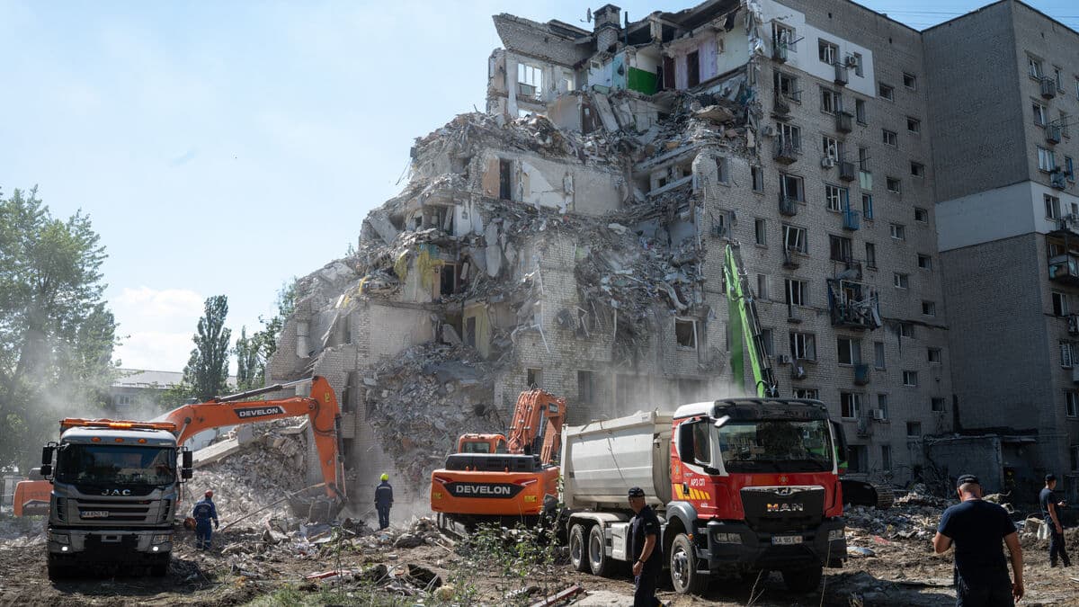 Kyiv death toll rises to 30 after Russian strikes on high-rise buildings