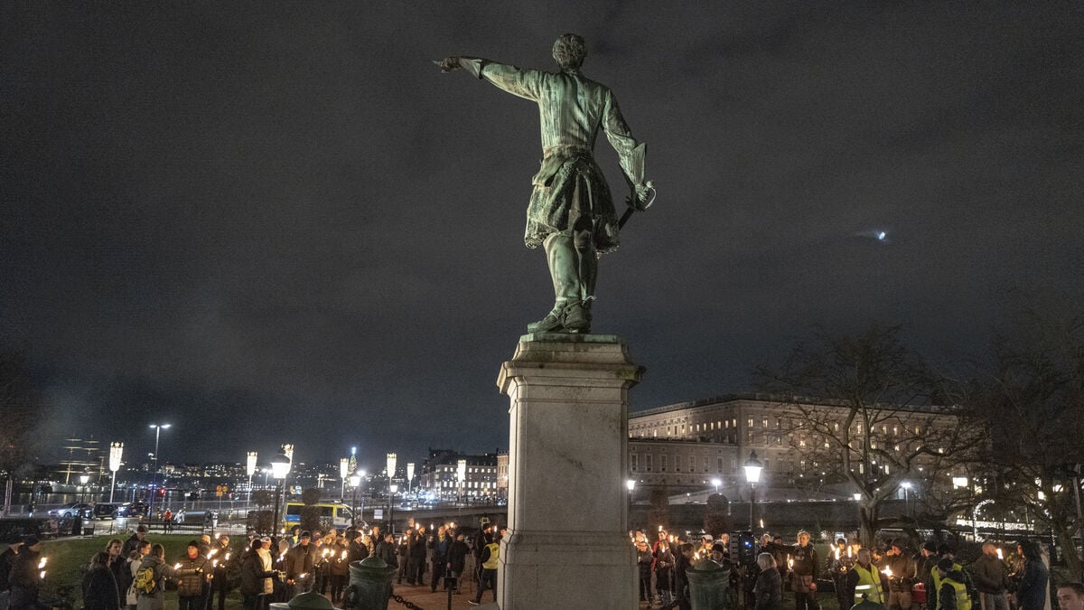 Special resource for Charles XII demonstrations