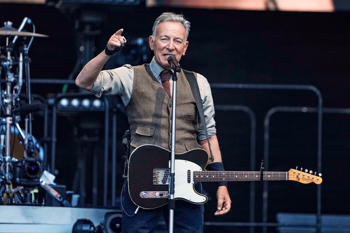 Bruce Springsteen Releases Electric Version of Nebraska in New Box Set