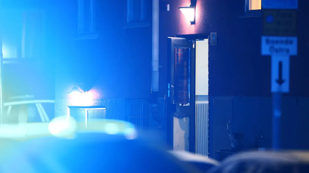 Three suspects released after balcony death in Spånga