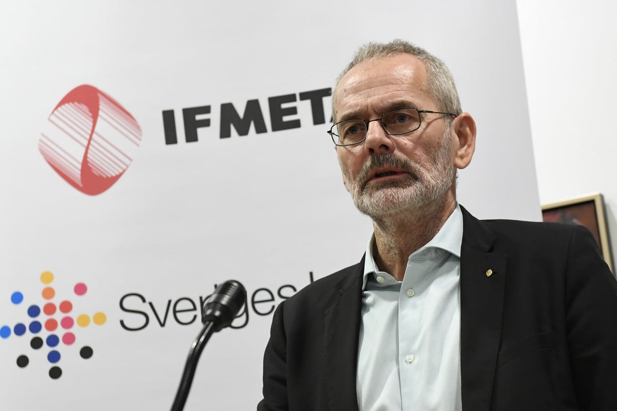 Mediators Appointed to Resolve Union Dispute Over Work Hours