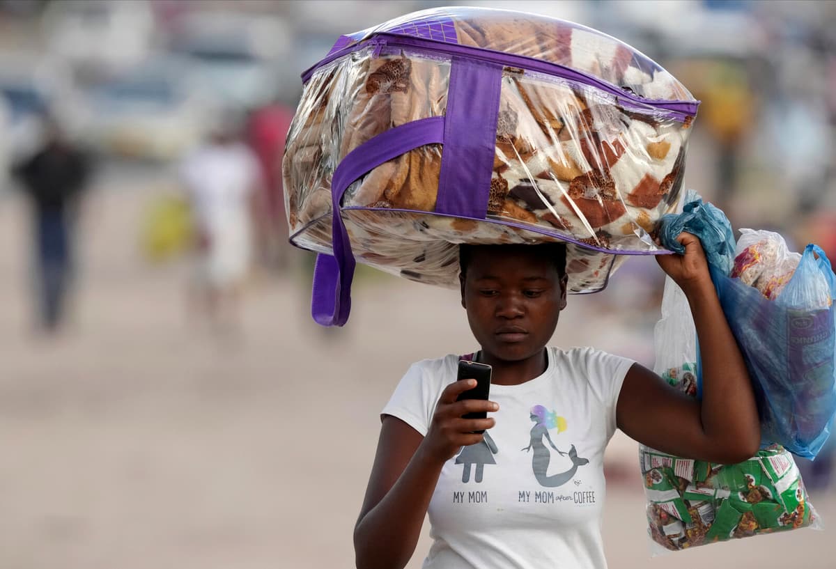 Zimbabwe Drops US Tariffs in Response to Trump's Trade Move