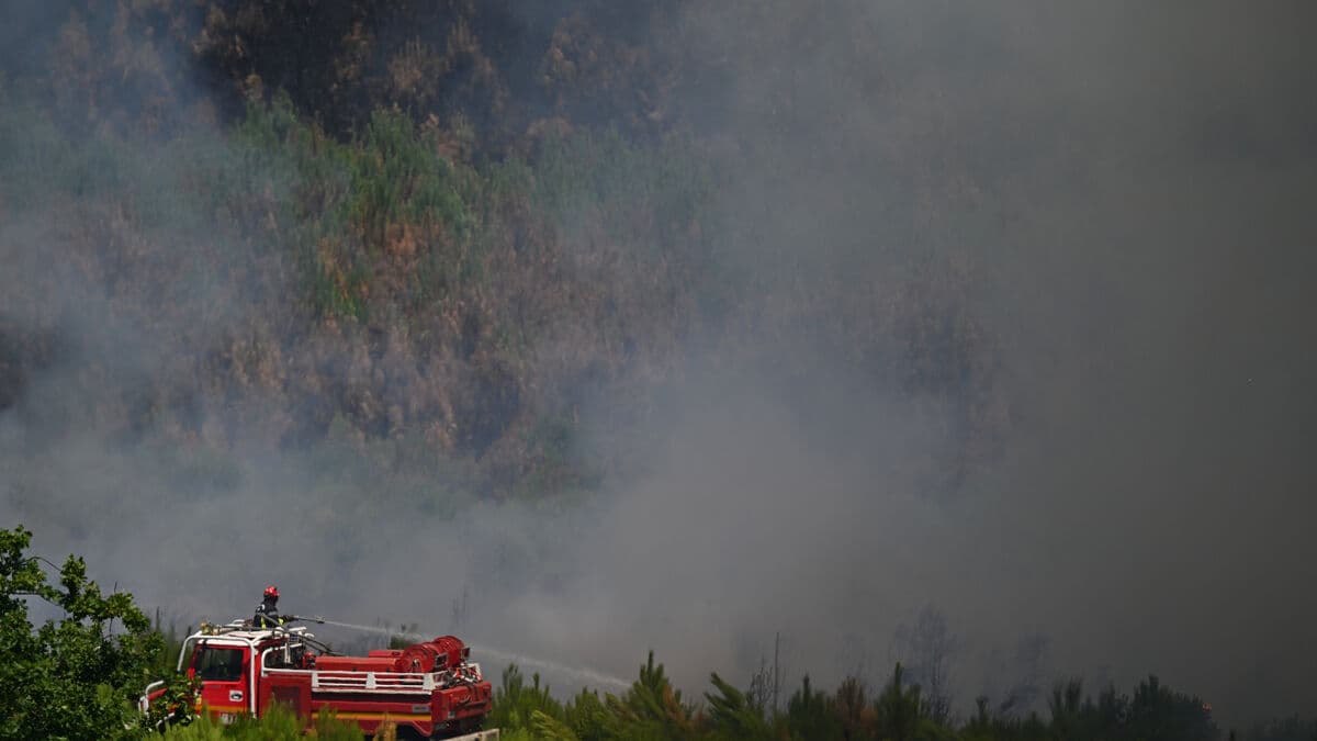 France orders new evacuations as Gironde wildfire remains out of control