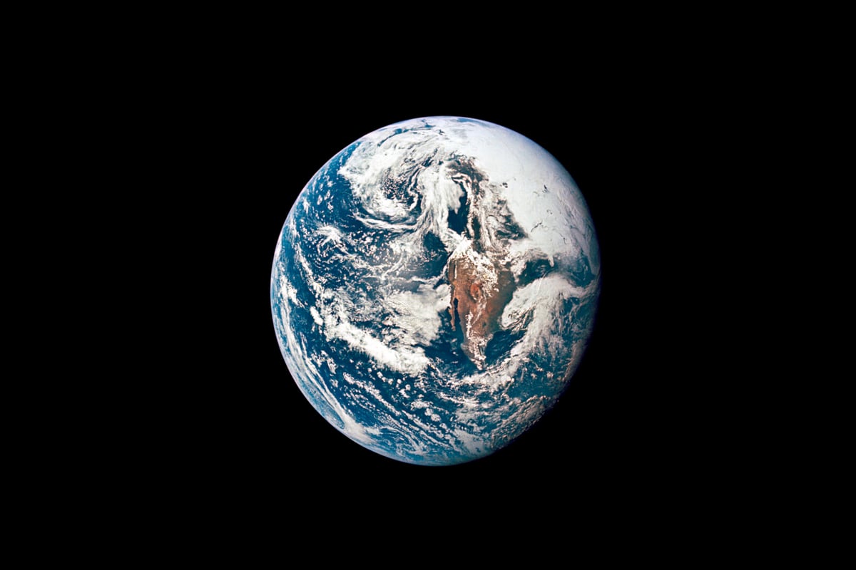 Soviet Spacecraft Kosmos 482 Crashes into Indian Ocean