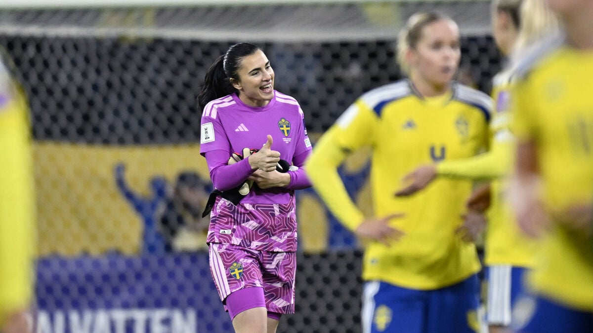 Zecira Musovic relishes Sweden return with daughter in the stands after 10-0 win