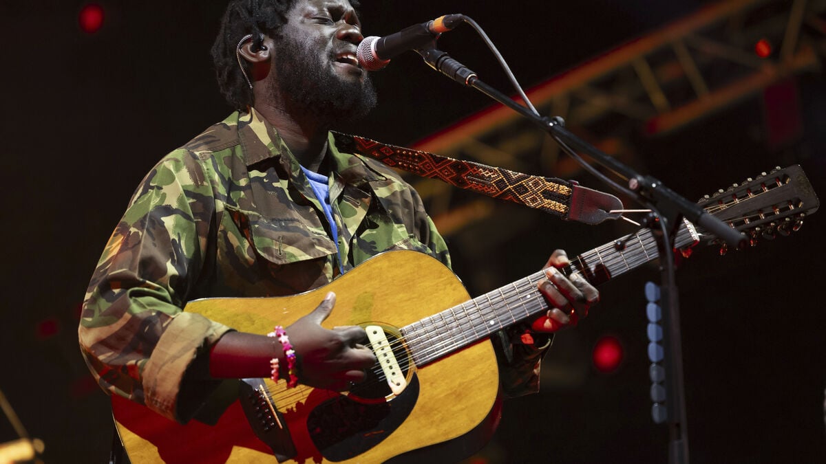 Michael Kiwanuka says he suffered a serious stroke, cancels US concerts