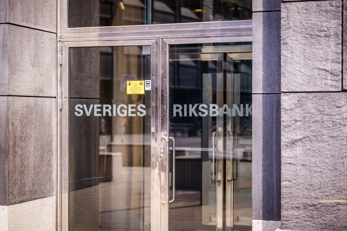 Ericsson Gains Amid Stockholm Stock Exchange Dip