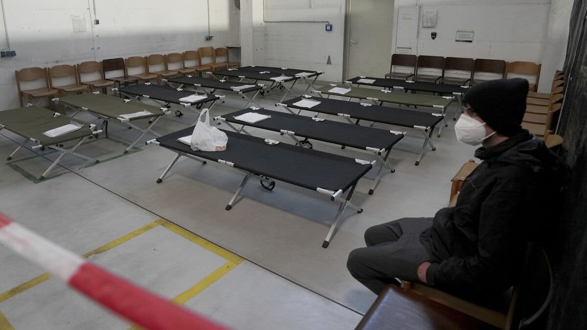 Fewer people are seeking asylum in Germany as applications fall