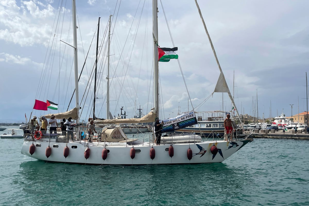 Spain and Italy Deploy Warships to Protect Thunberg's Gaza Convoy