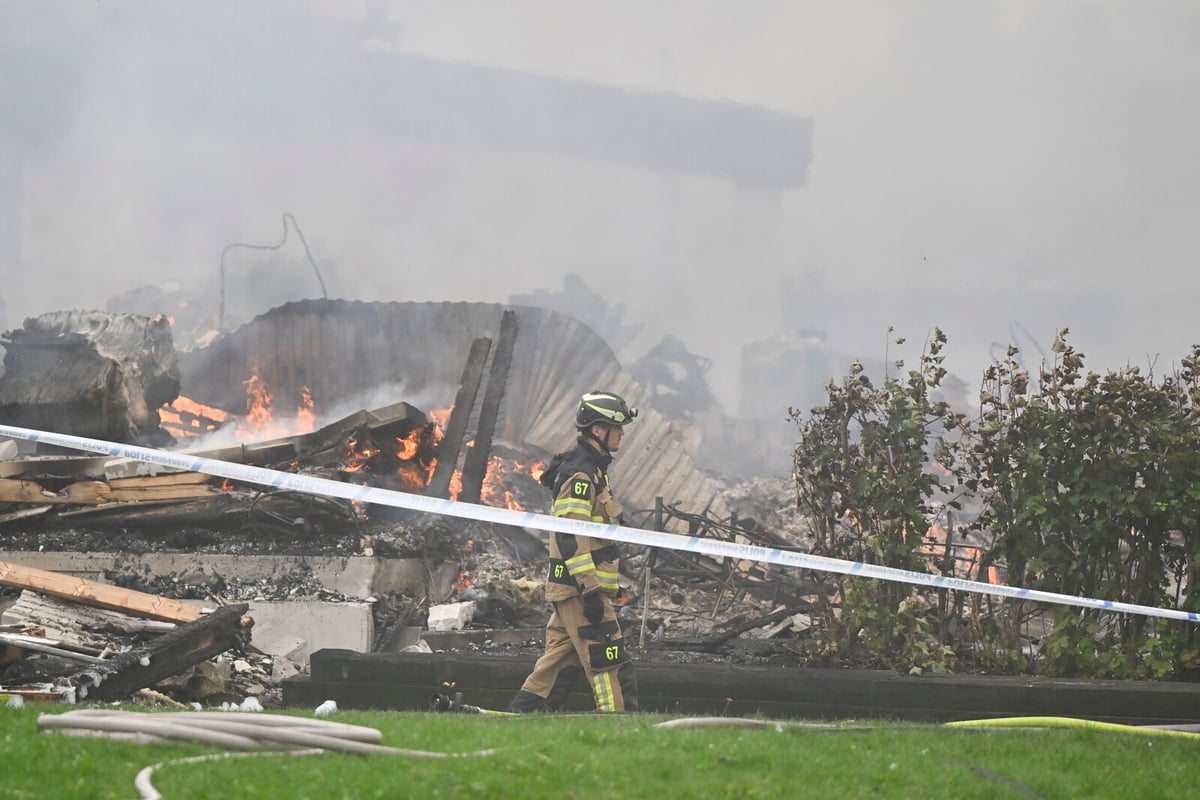 Fire in Upplands Bro Row Houses Under Control
