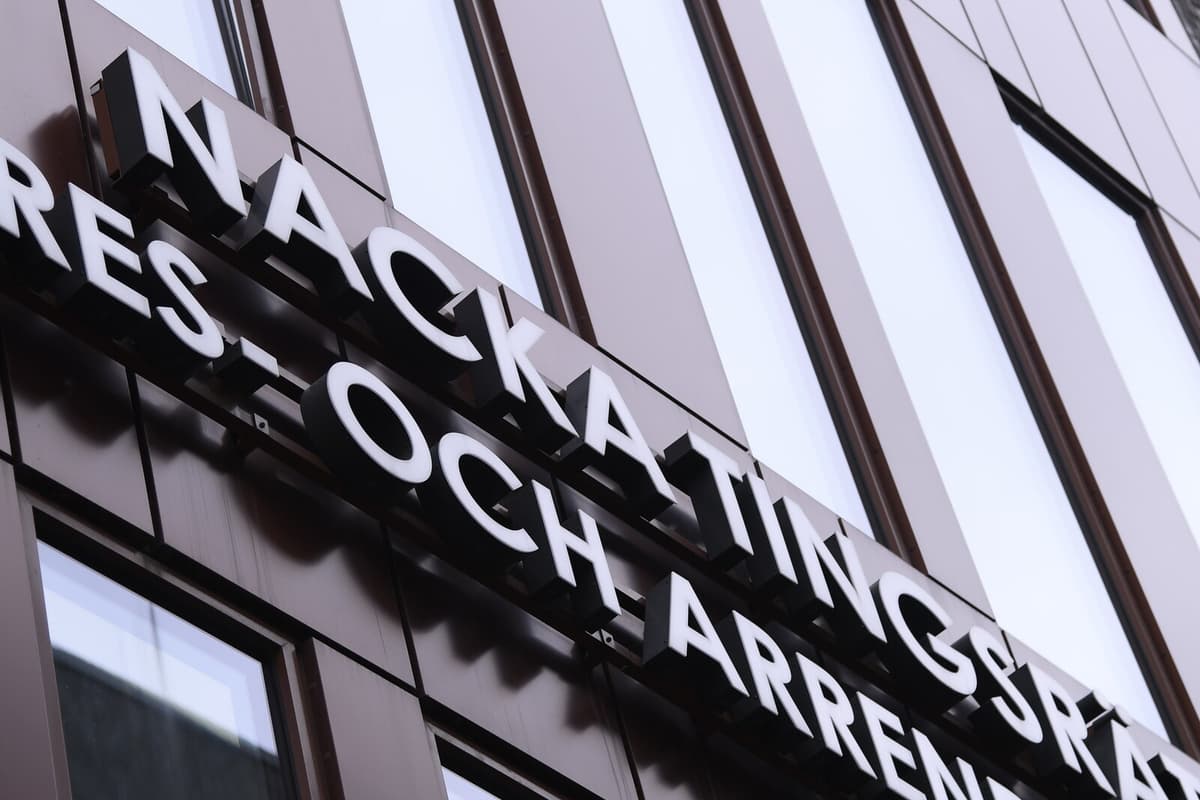 Man found murdered in bag – three charged