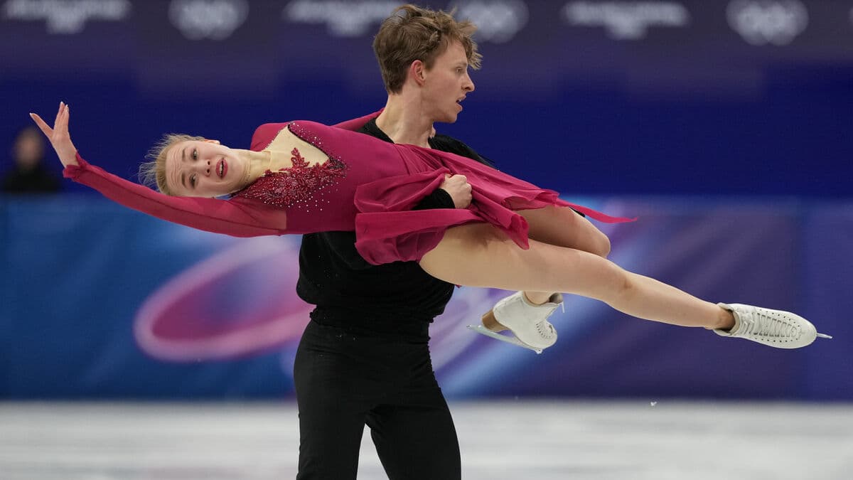The Swedish couple enjoyed their final run at the Olympic ice dance final