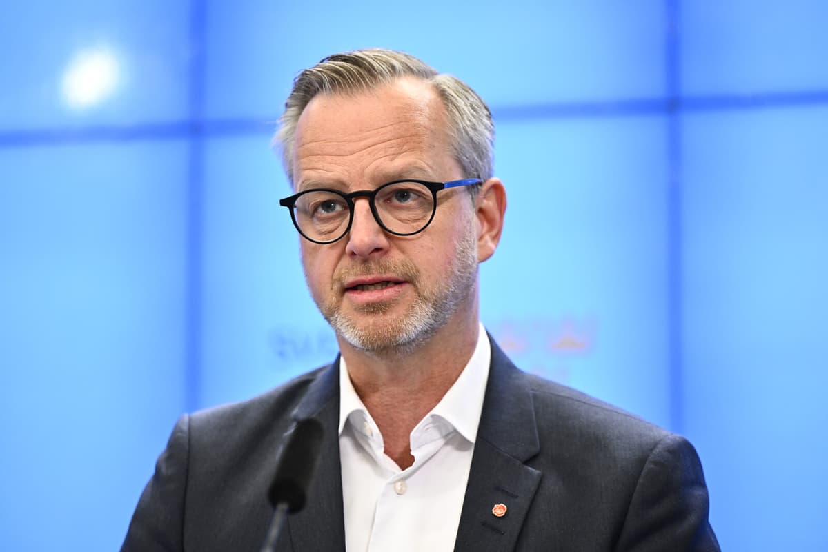 Opposition Criticizes Swedish Government's 2026 Budget as Desperate Move