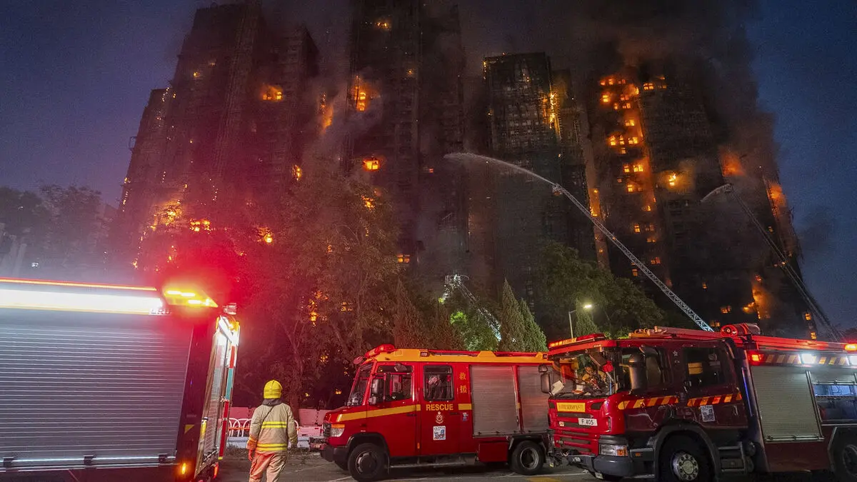 13 dead in Hong Kong fire