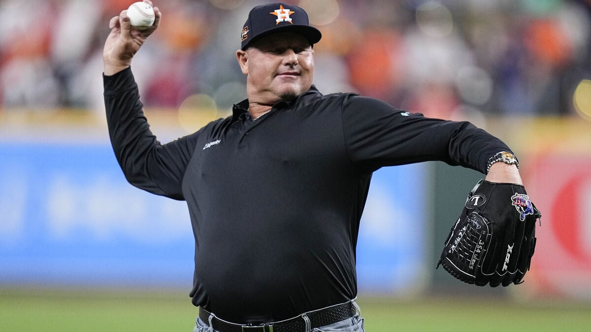 Trump takes up the fight for controversial baseball star