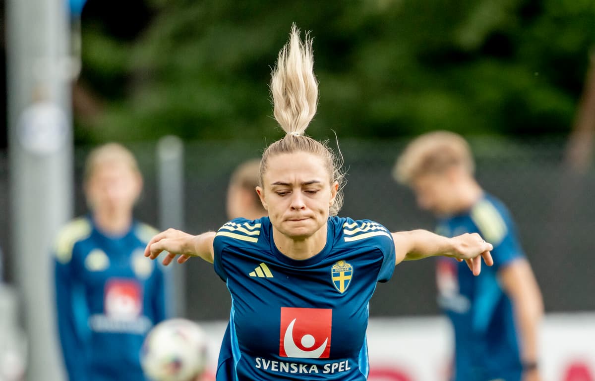 Fridolina Rolfö to Miss Champions League Qualifier in Stockholm Due to Injury