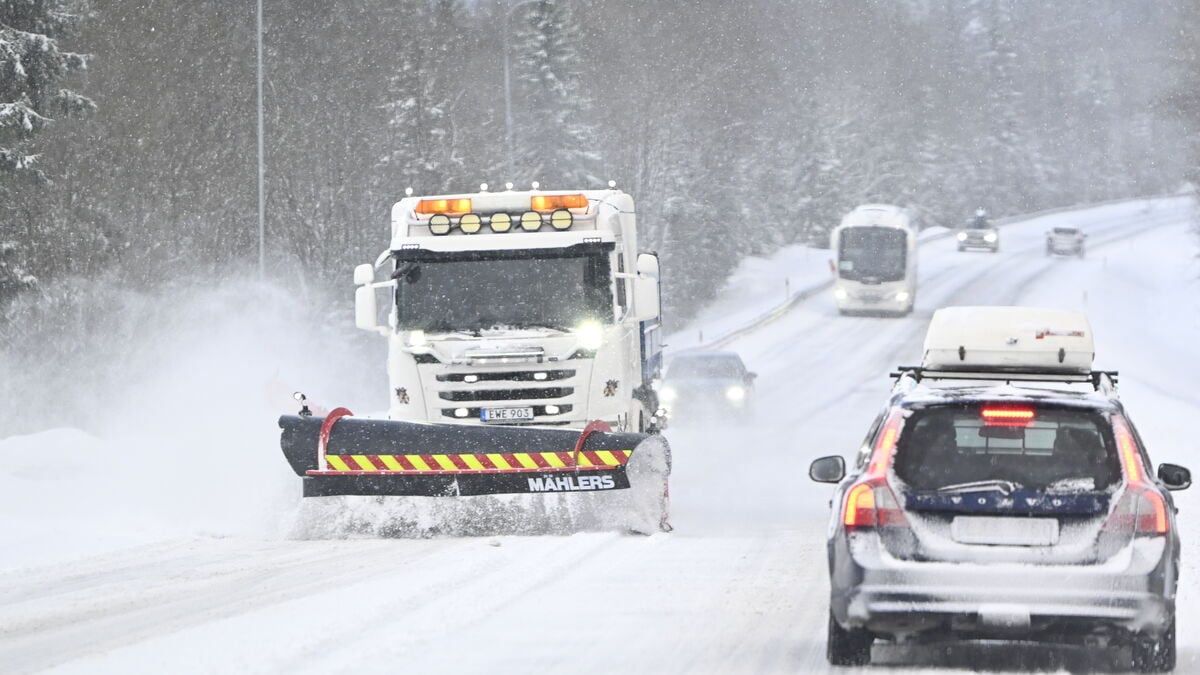 Snow chaos in the south and freezing cold in the north in Sweden