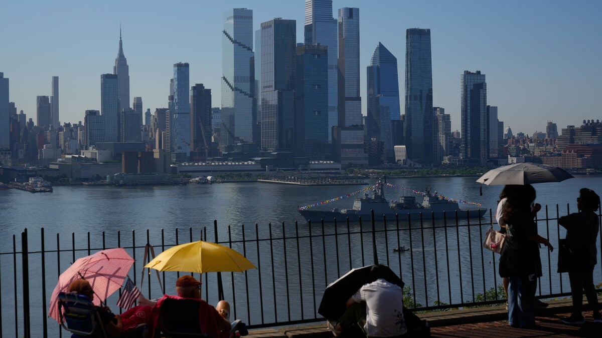 US heat wave leaves at least 19 dead in New Jersey as storms trigger widespread outages