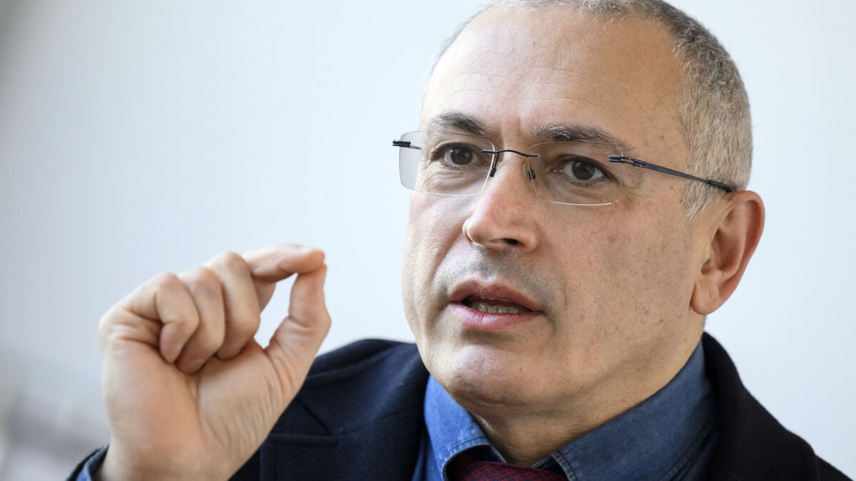 Russia Labels Exiled Opposition Leaders as Terrorists
