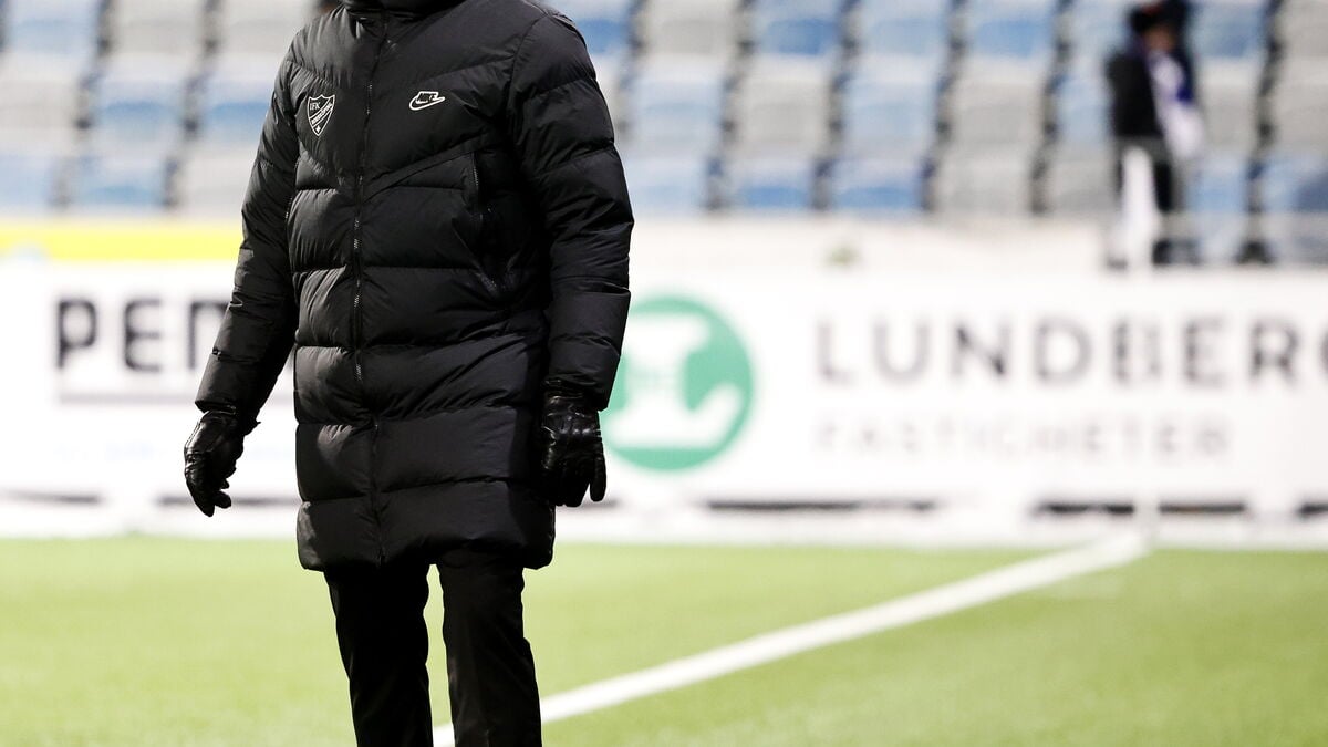 Örebro SK sack coach Rikard Norling with four rounds left in the season