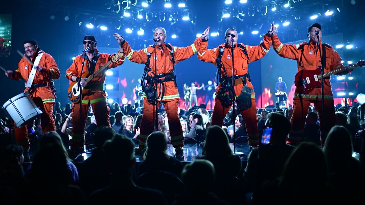 Summer tour for Brandsta City Släckers