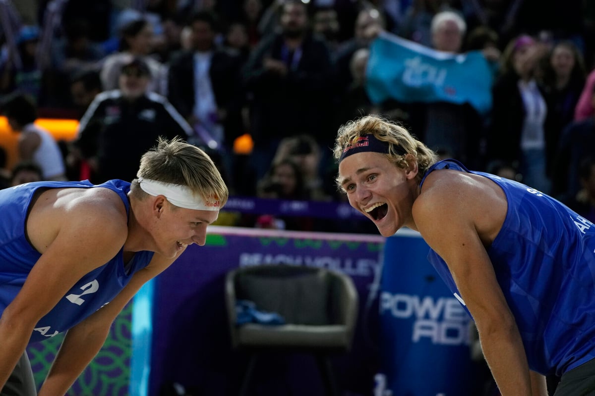 Åhman and Hellvig Secure Semifinal Spot with Dominant Quarterfinal Win