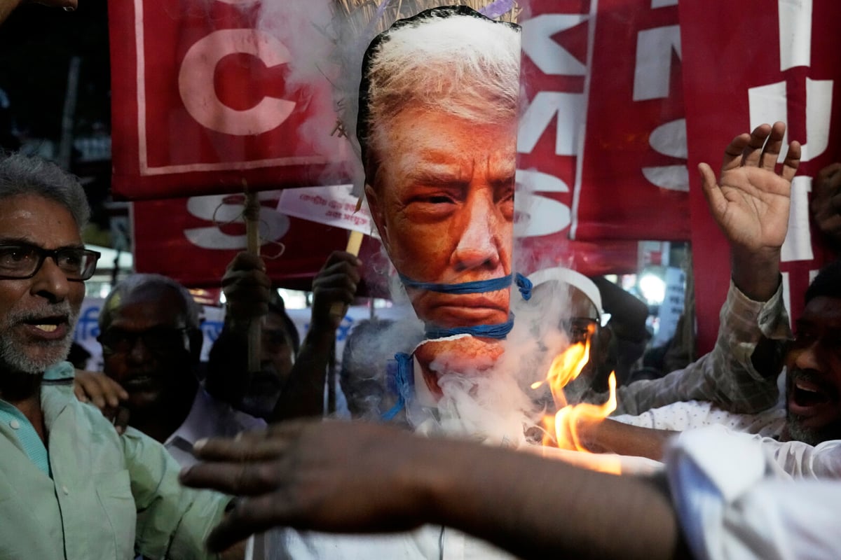 Trump's 50% Tariffs on India Now in Effect Amid Trade Tensions