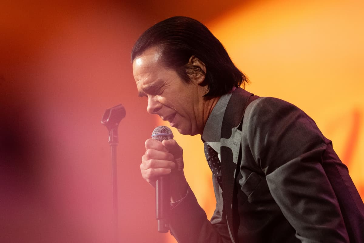Nick Cave Embraces AI for Tupelo's 40th Anniversary Video