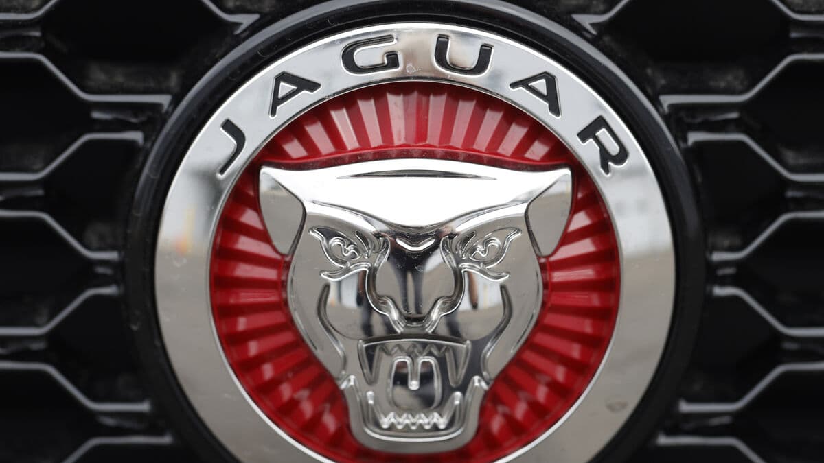 Jaguar Land Rover Resumes Production After Cyberattack